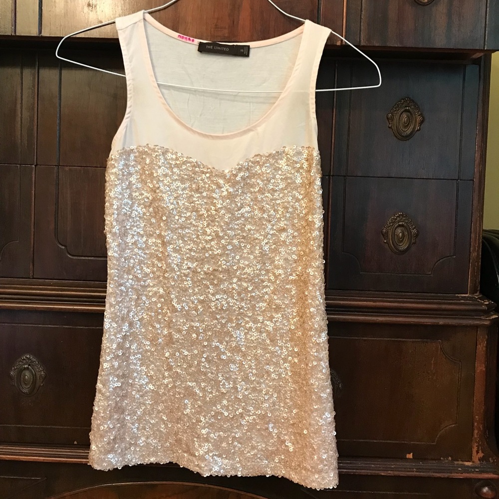 3/$12 LIMITED go to pink gold color top: XS $6